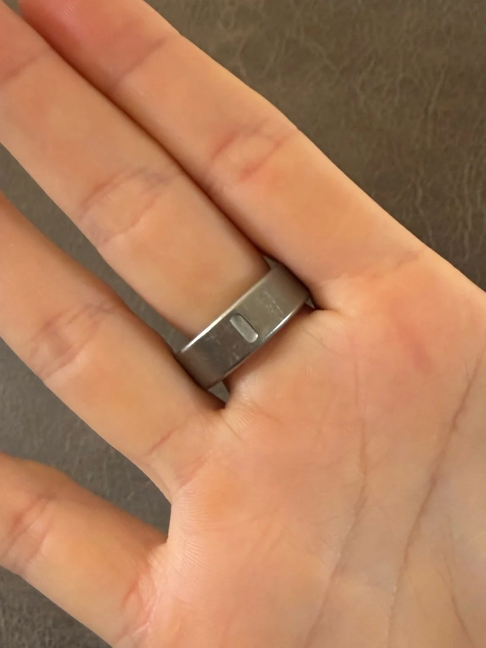 Oura Smart Ring Gen4 — Brushed Silver Finish